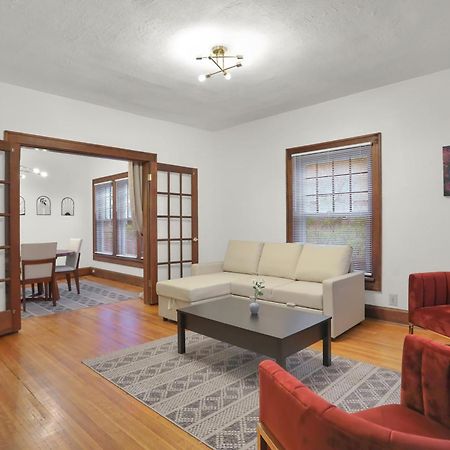 Comfy Apartment In Indianapolis Exterior foto